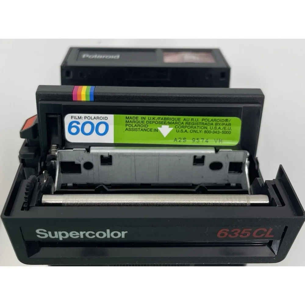 Polaroid Instant Camera M 635 CL Educational Camera Teacher Rare Rainbow Vintage